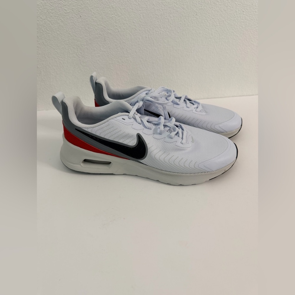 Nike Air max Nuaxis Men's size 11 White Red Running Shoes FD4329 002